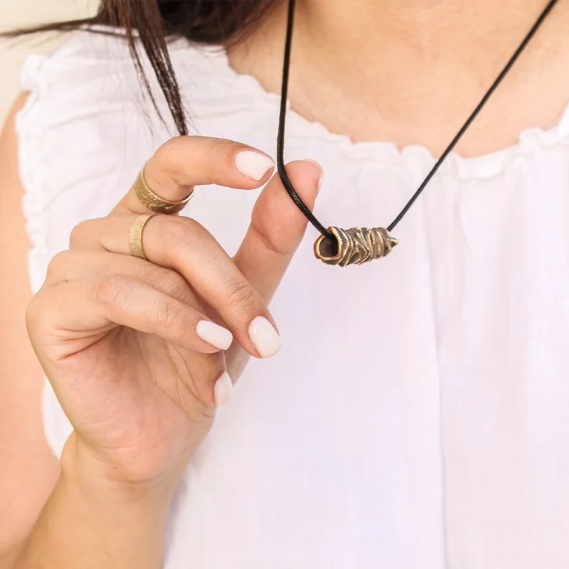 گردن آویز "ژرفای مرجان"